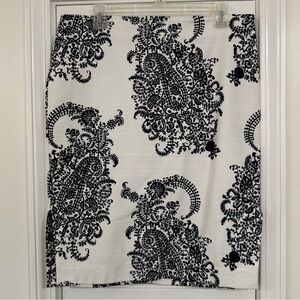 LOFT Black and White Pencil Skirt